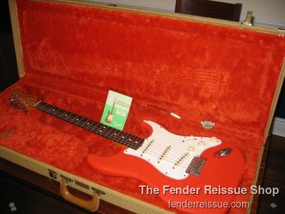 Fender Stratocaster - Rare Features of Early Reissues — 0