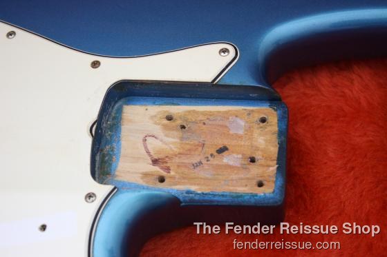 1988 Fender '62 Reissue Jazz Bass - SOLD. — 015 10