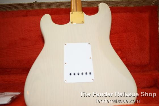 1987 Fender '57 Mary Kay Reissue Strat - SOLD — 031 4