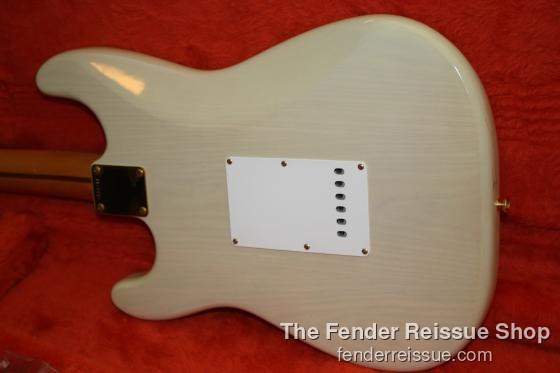 1987 Fender '57 Mary Kay Reissue Strat - SOLD — 033 3