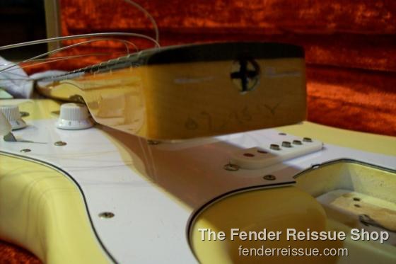 1988 Fender '62 Reissue Stratocaster - SOLD — 100 0211