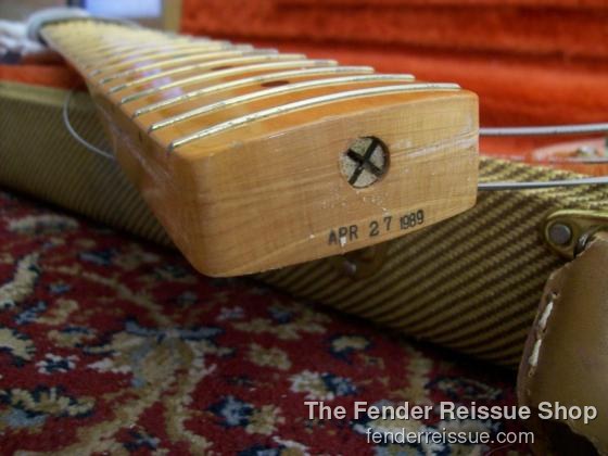 1989 Fender '57 Reissue Precision Bass. V030004 - Sold — 100 1404