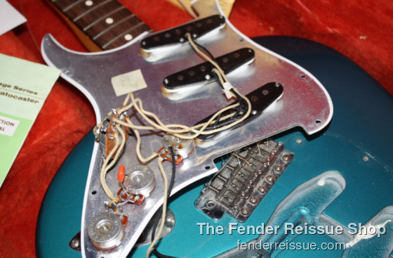 1989 Fender '62 Vintage Reissue Stratocaster - SOLD — 11135