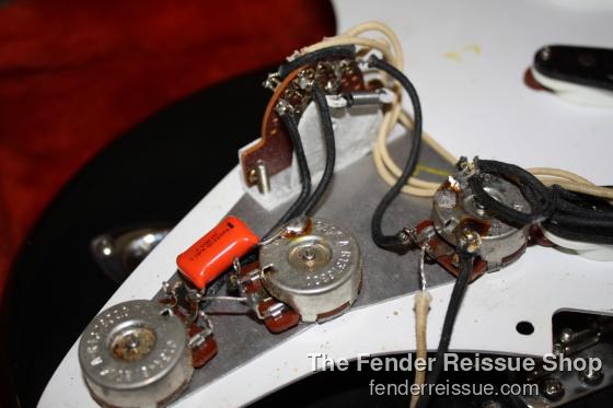 1984 Fender '57 Reissue Strat - SOLD. — 133