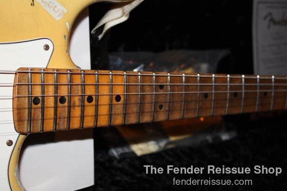 Fender Custom Shop Yngwie Malmsteen Play Loud Stratocaster SOLD. — 264