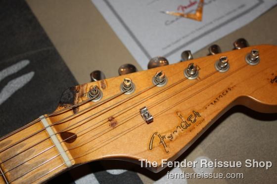 Fender Custom Shop Eric Clapton Blackie Tribute Replica Strat TK409 - SOLD. — 294