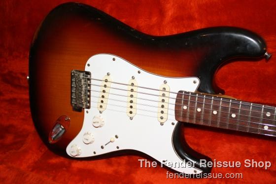 1982 Fender '62 Reissue Stratocaster - SOLD — 39