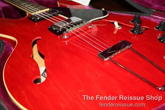 1975 Gibson es-335