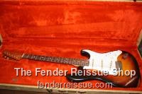 Fender Stratocaster - Fullerton Era Reissue Strat — 35